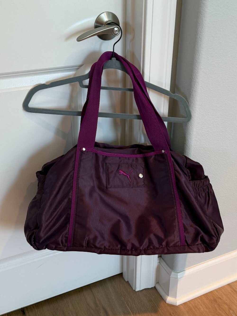 Puma Deluxe Duffle Bag with Key Tether & Multiple Pockets in Purple. NWOT